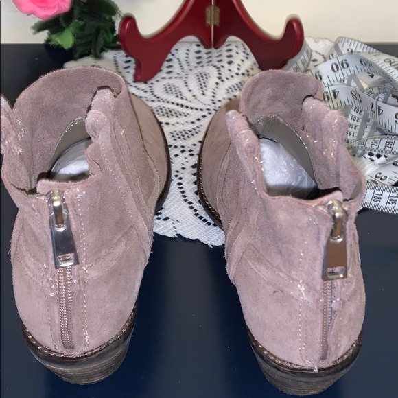 EUC Dolce Vita Classy Boots - Picture 7 of 7